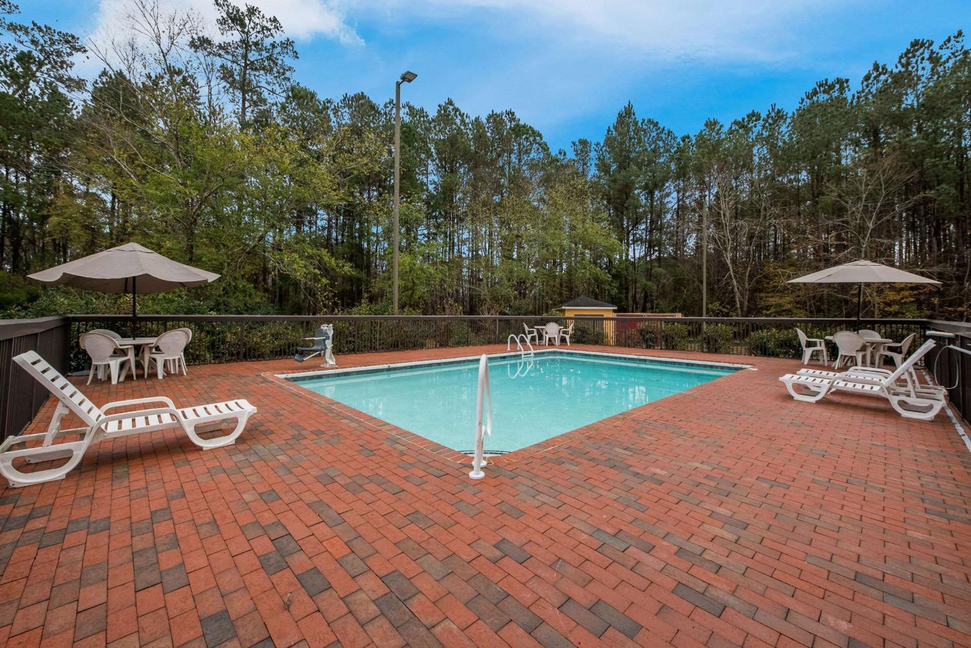 Comfort Inn Fayetteville I-95 Εξωτερικό φωτογραφία