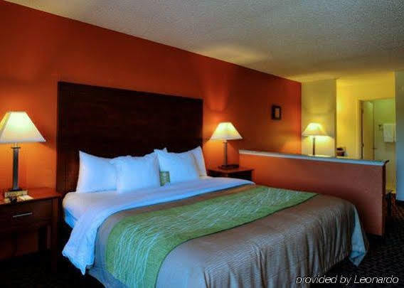 Comfort Inn Fayetteville I-95 Εξωτερικό φωτογραφία